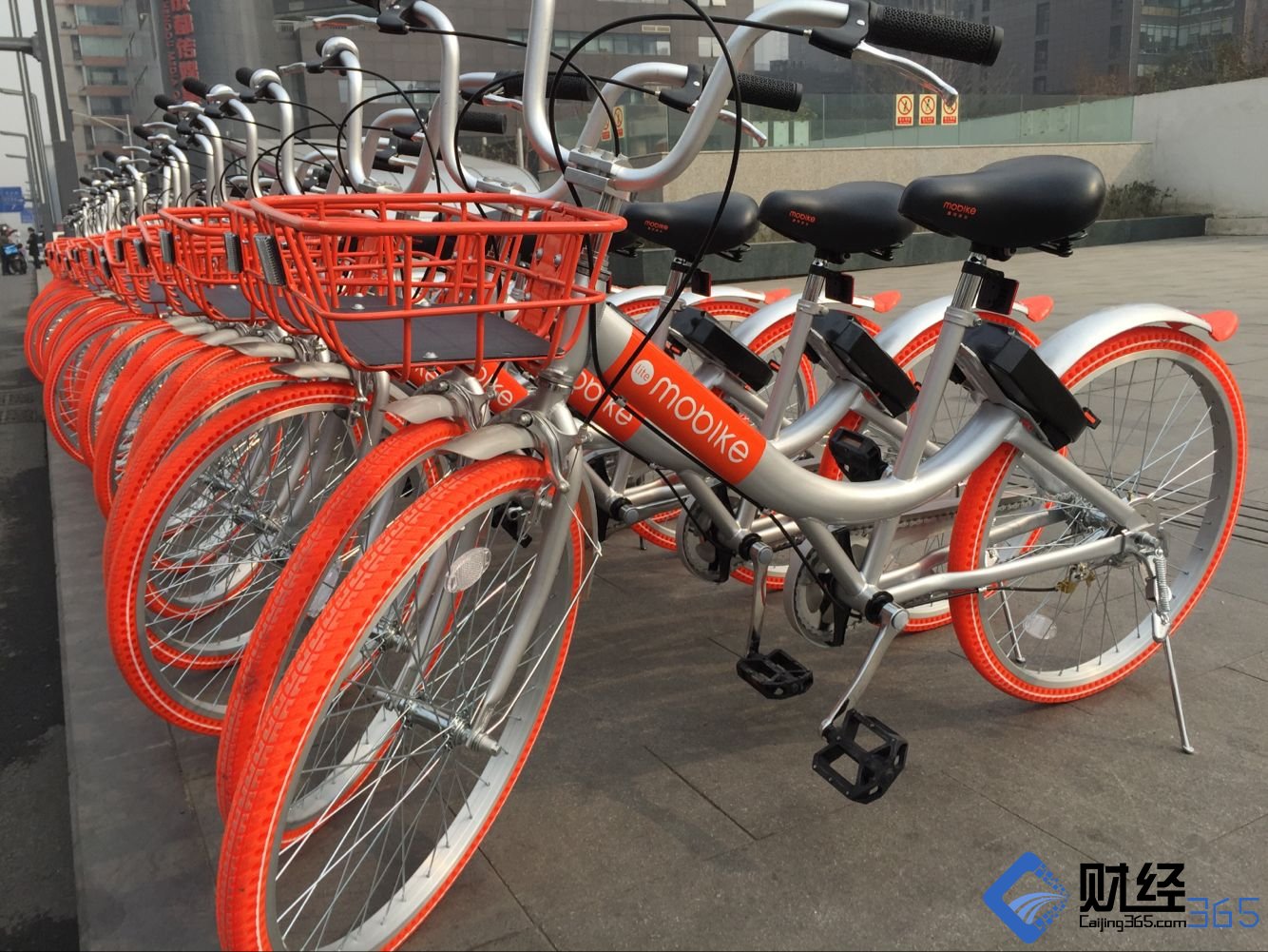 10部門發(fā)布共享單車發(fā)展指導(dǎo)意見 鼓勵(lì)免押金提供服務(wù)