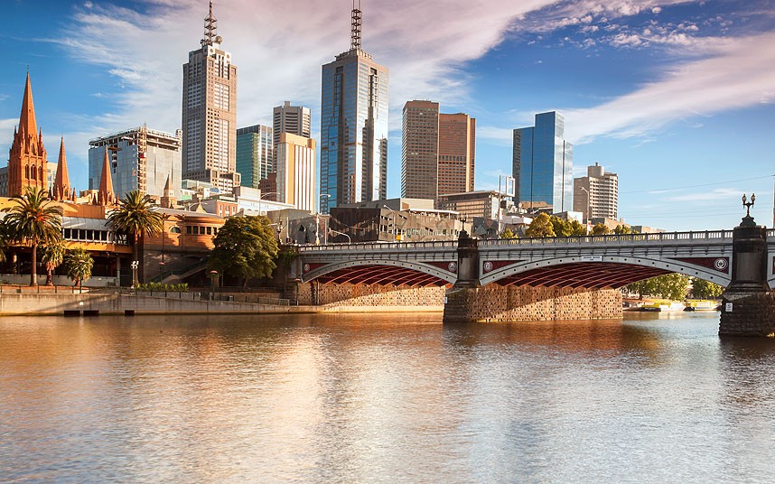 樓市2017年涅槃重生 政策力度空前更多政策在路上