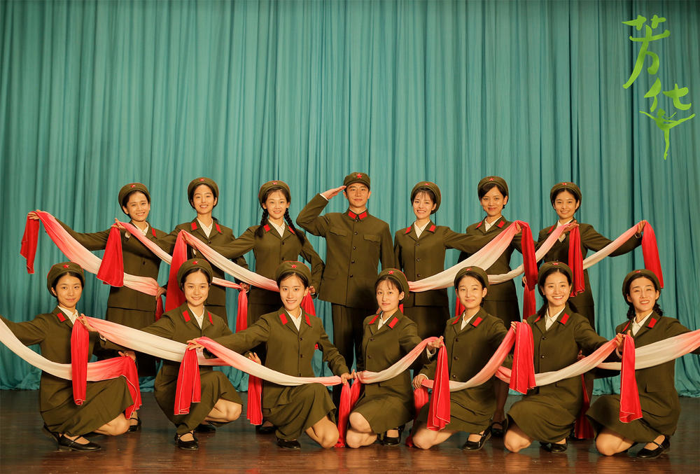 《芳華》真的走心了!馮小剛還會(huì)自掏腰包嗎? 《芳華》真的走心了!馮小剛還會(huì)自掏腰包嗎?