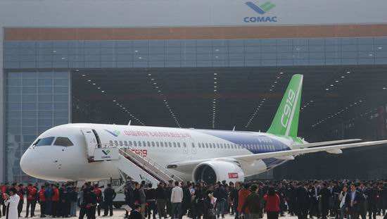 國產大飛機確定今年“小目標”,產業鏈萬億市 國產大飛機確定今年“小目標”,產業鏈萬億市
