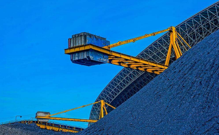 央行降準加進口限制助力,隔夜煤炭期貨大漲 央行降準加進口限制助力,隔夜煤炭期貨大漲