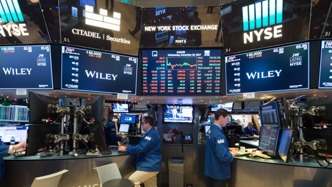 股票投資|但斌為何輸給“時間的玫瑰”？