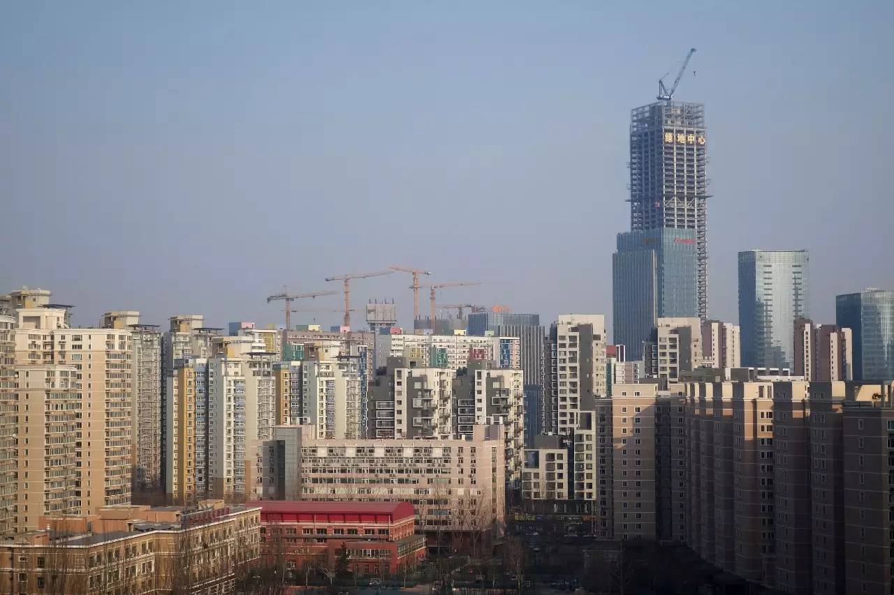 800萬北京客等“線” 20余焦慮城在搶人