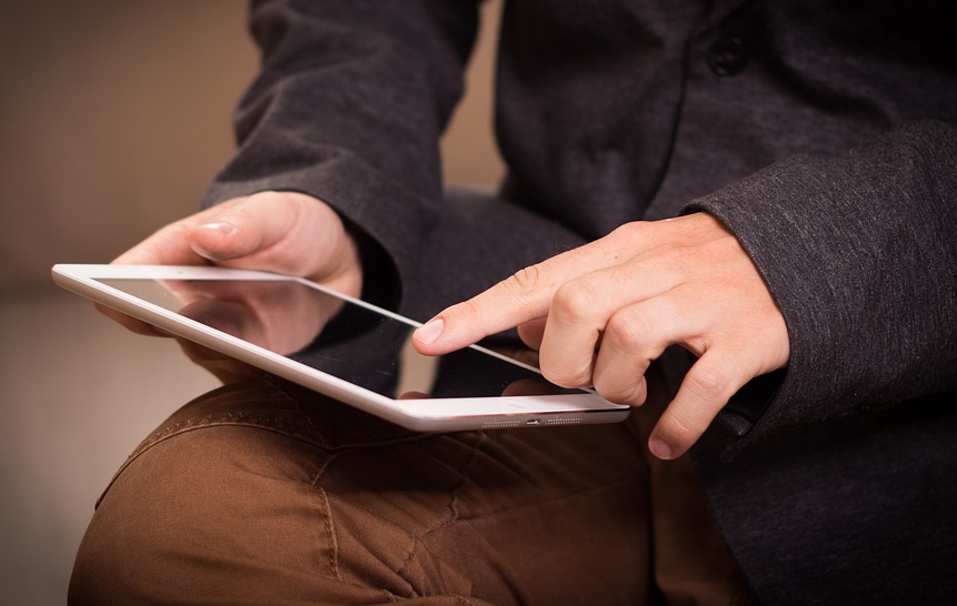 賣賣賣，黃仁勛持續(xù)套現(xiàn)