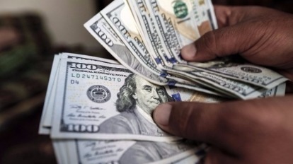 美國GDP強勁增長美元無視多頭出逃