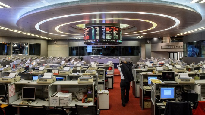 估計恒指今天有望挑戰27300點