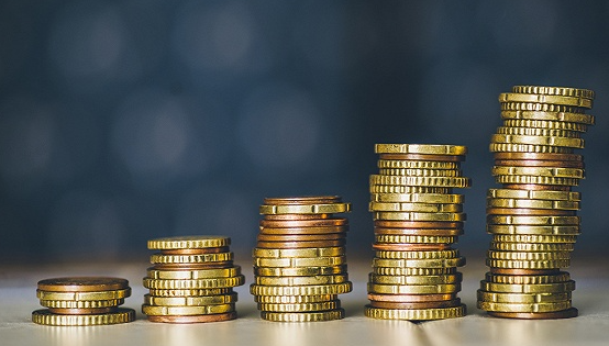 蘋果首次發布iPhone Air A股“小伙伴”受關注