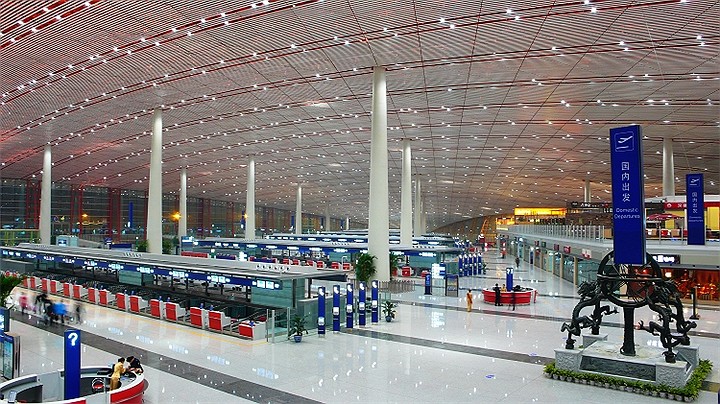 北京機場二航廈沒有母嬰室 媽媽要哺乳被帶往男廁？