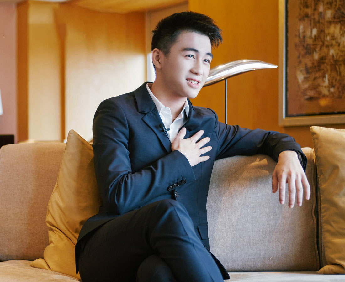 有顏有錢學習還努力！賭王之子上《最強大腦》