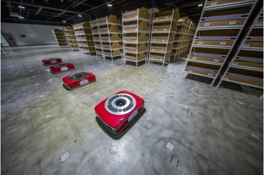 <b>失實的京東不只劉強東：亞洲一號倉庫內幕揭秘！</b>