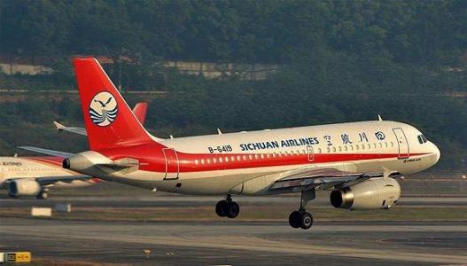 川航航班被迫返航 “空中經(jīng)濟(jì)”大