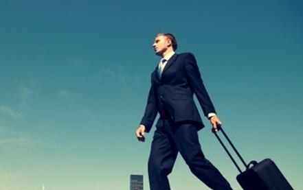 人民網董事長辭職 