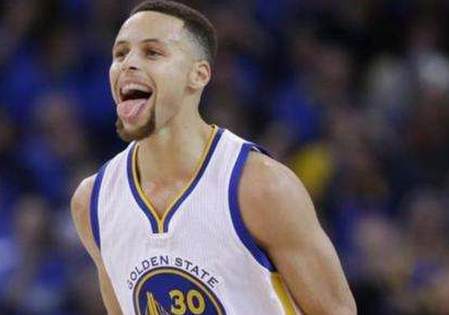 庫里戴隱形眼鏡