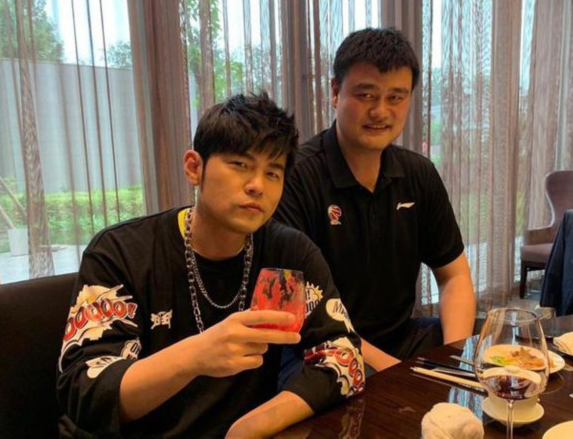 周杰倫姚明聚餐