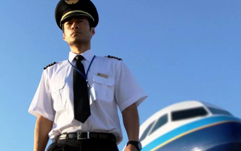 財經365獨家-機長帶網紅進駕駛艙事件背后! 財經365獨家-機長帶網紅進駕駛艙事件背后!