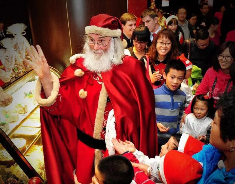 財經資訊-義烏“承包”全球圣誕商品