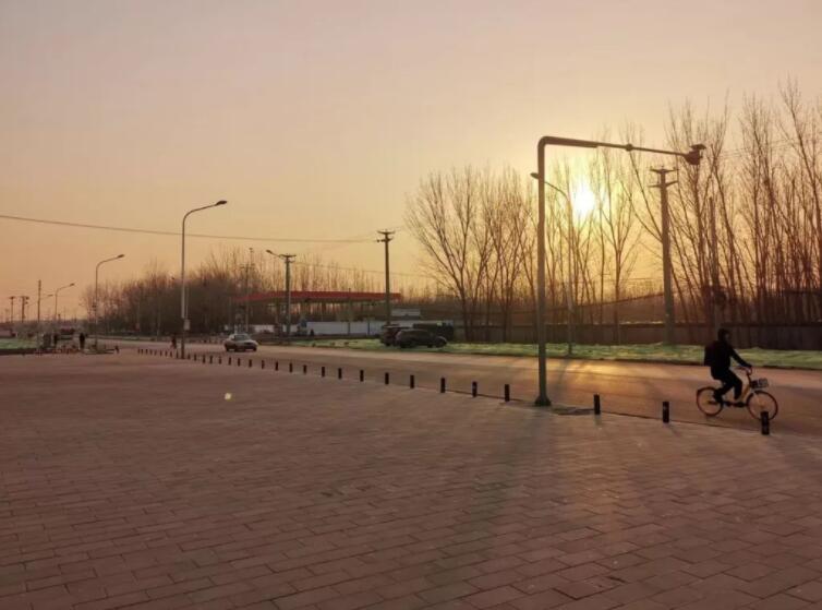 股票-跟著阿里去買房