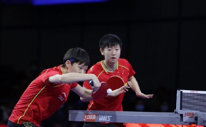 孫穎莎王曼昱世乒賽女雙奪冠