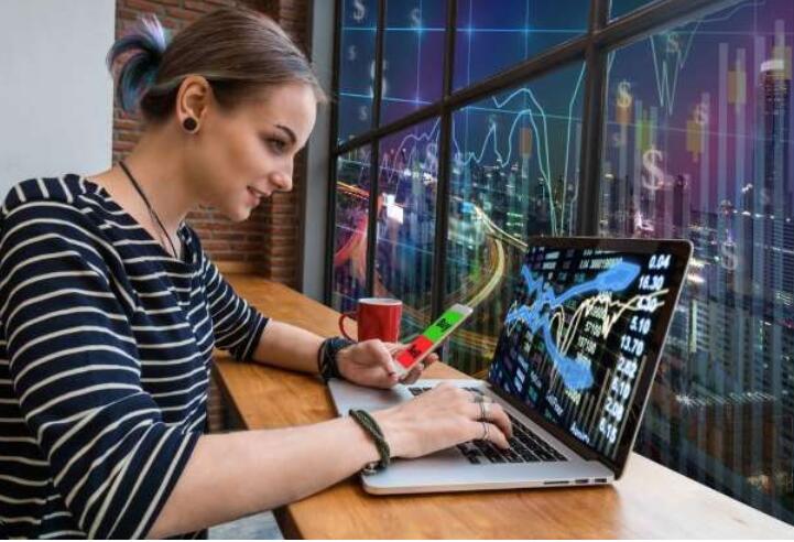 白酒調倉現分歧！有增持有減持