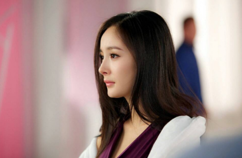 楊冪旗下嘉行傳媒估值50億:高估值背后高管拉升