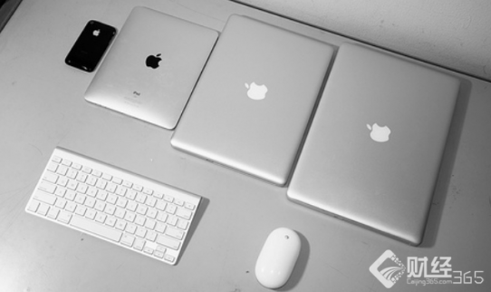 <b>看小小的iPhone如何革新整個世界?</b>