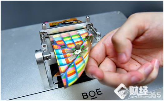 京東方柔性屏展現(xiàn)東方霸氣，這些概念股要大顯身手了