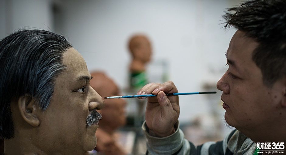 大學生創業：85后“玩泥巴”玩成蠟像藝人 工作室月入超10萬！