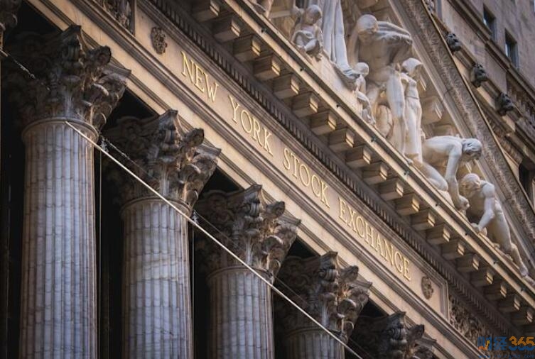 今日股市行情:注意短線回撤風(fēng)險!